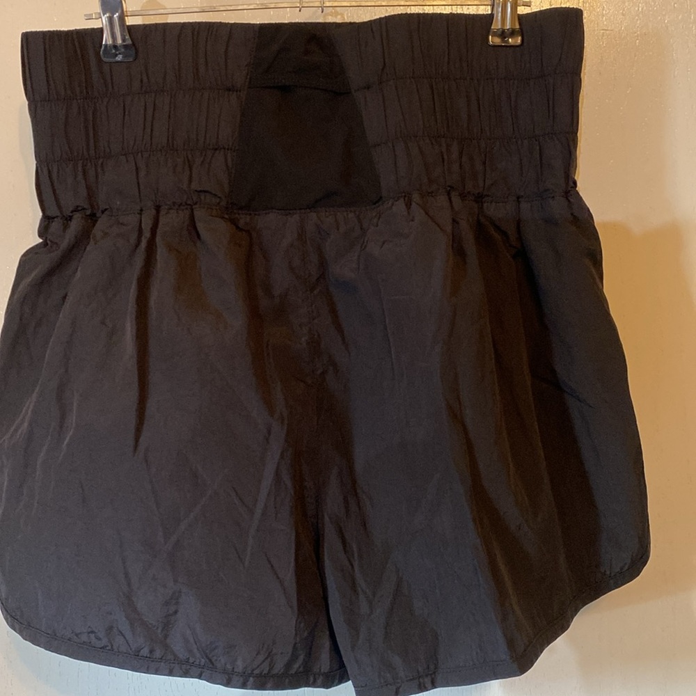 Fp movement black shorts size L - Picture 3 of 6